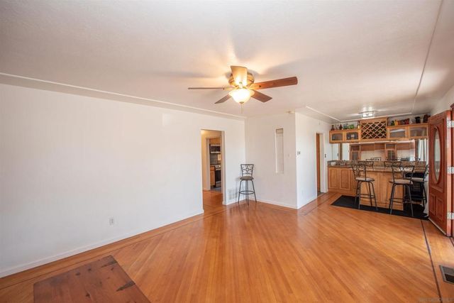 5983 Lauder St, San Diego, CA 92139