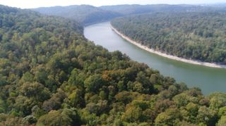 2000 Dixie Bend Road, Burnside, KY 41519