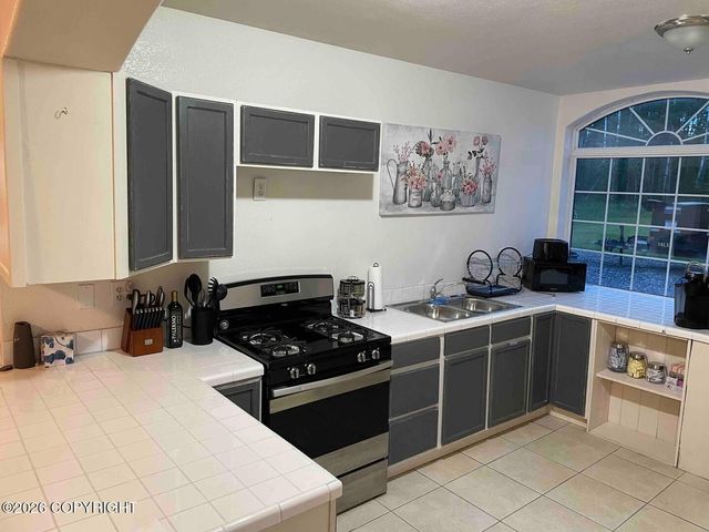 4000 S Country Drive, Wasilla, AK 99623