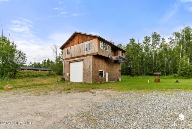 4000 S Country Drive, Wasilla, AK 99623