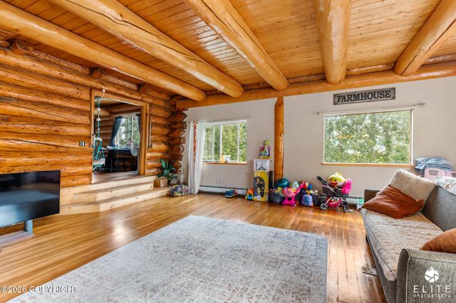 4000 S Country Drive, Wasilla, AK 99623
