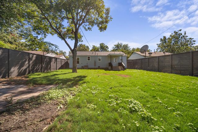 2823 Cherrywood Avenue, Dallas, TX 75235