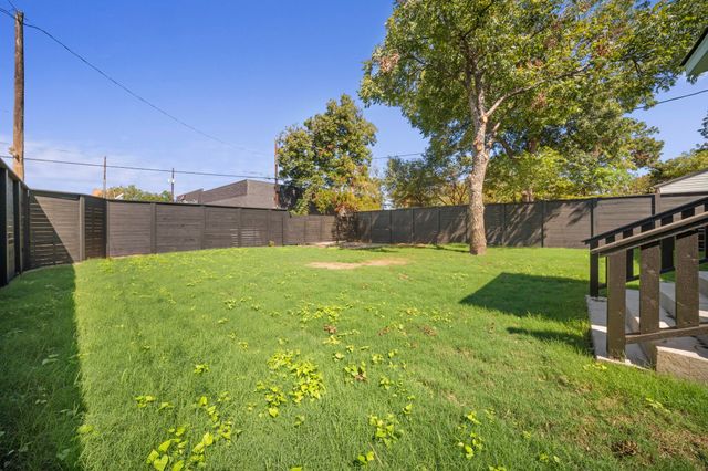 2823 Cherrywood Avenue, Dallas, TX 75235
