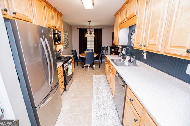 145 Garden Walk, Bremen, GA 30110