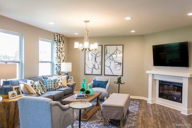 58182 Pembrooke Avenue, New Haven Village, MI 48048