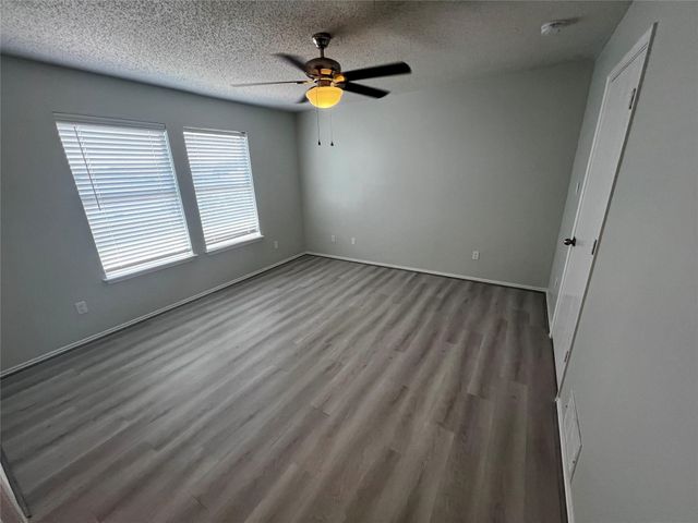 7582 Kings Trail, Fort Worth, TX 76133