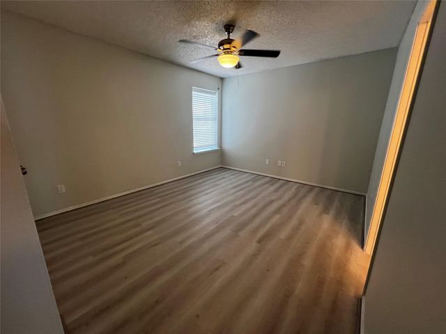 7582 Kings Trail, Fort Worth, TX 76133