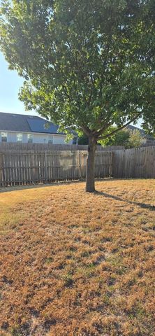 7582 Kings Trail, Fort Worth, TX 76133