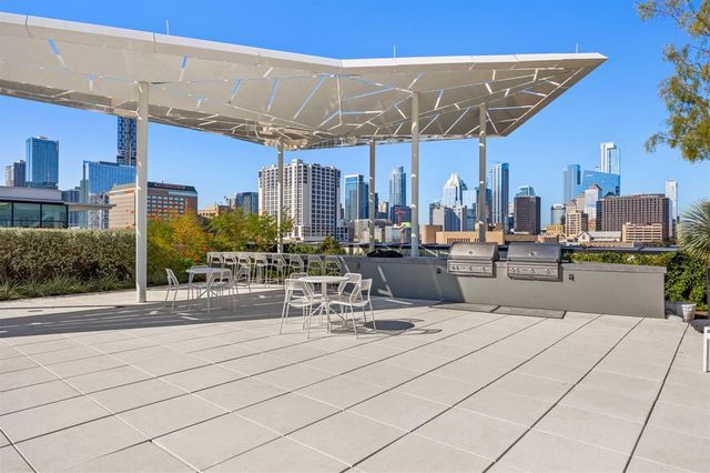 800 Embassy DR 413, Austin, TX 78702