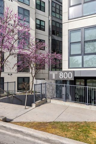 800 Embassy DR 413, Austin, TX 78702