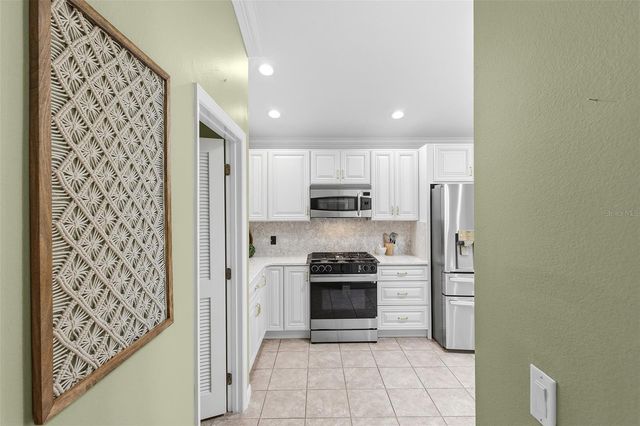 1527 GOLDEN RIDGE DRIVE, The Villages, FL 32162