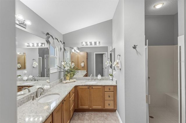 1527 GOLDEN RIDGE DRIVE, The Villages, FL 32162