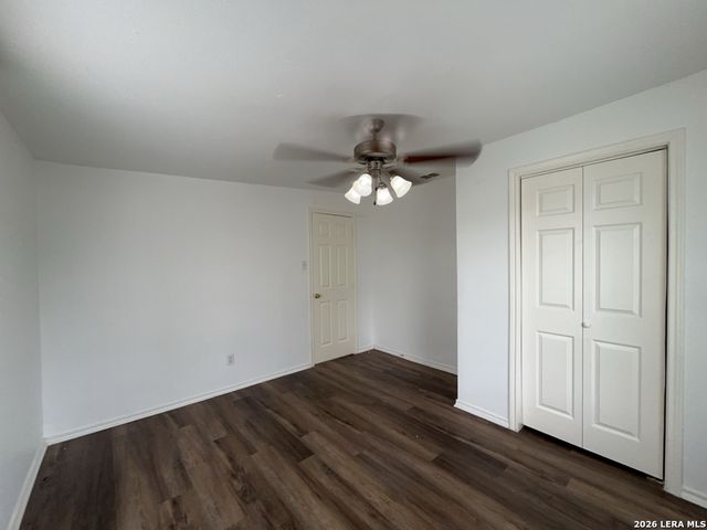 1142 W VILLARET BLVD, San Antonio, TX 78224