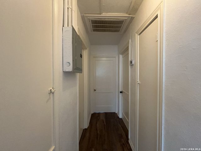 1142 W VILLARET BLVD, San Antonio, TX 78224