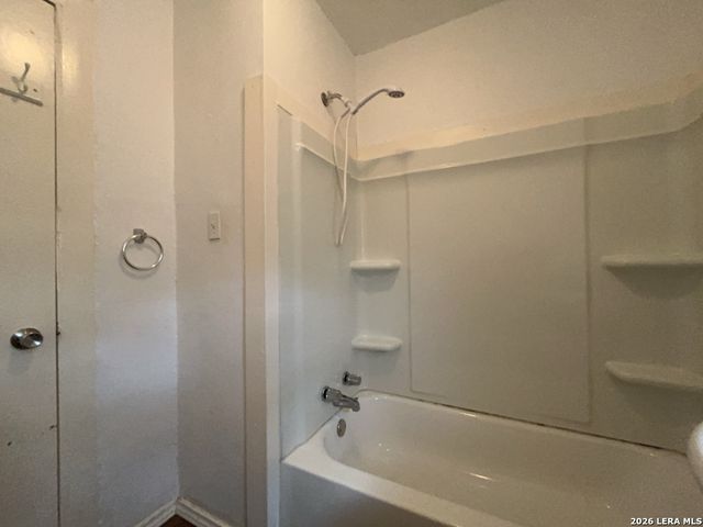 1142 W VILLARET BLVD, San Antonio, TX 78224