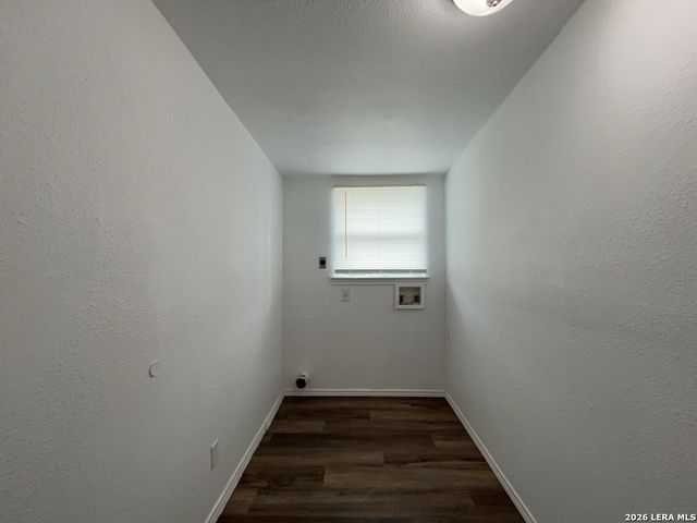 1142 W VILLARET BLVD, San Antonio, TX 78224