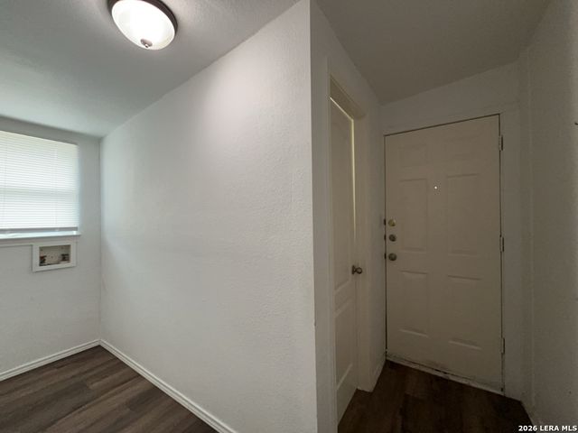 1142 W VILLARET BLVD, San Antonio, TX 78224