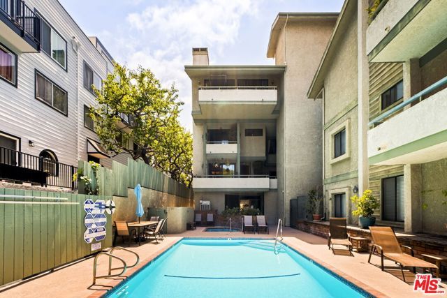2663 Centinela Avenue 501, Santa Monica, CA 90405