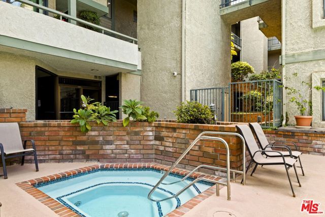 2663 Centinela Avenue 501, Santa Monica, CA 90405