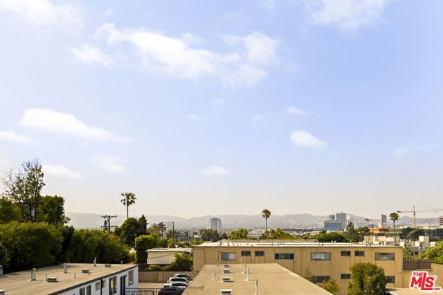 2663 Centinela Avenue 501, Santa Monica, CA 90405