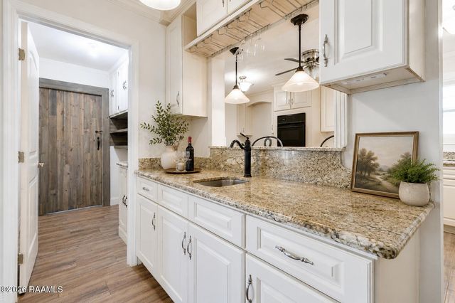 101 Pigeon Loop, Lafayette, LA 70508