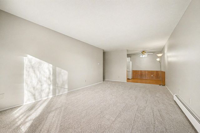 183 Little Canada Road E 302, Little Canada, MN 55117