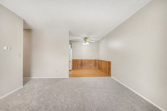 183 Little Canada Road E 302, Little Canada, MN 55117