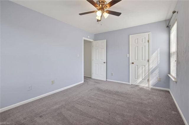 809 Kemp Meadow DR, Chesapeake, VA 23320