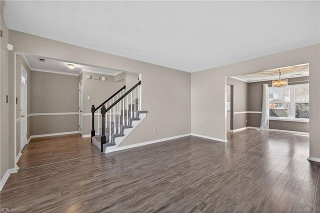 809 Kemp Meadow DR, Chesapeake, VA 23320