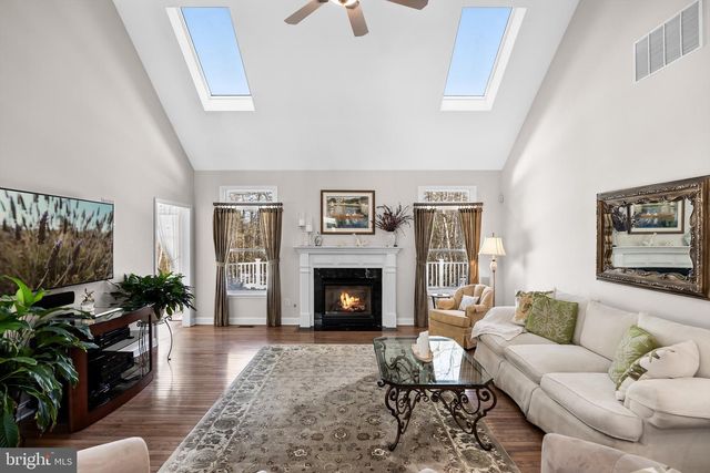 19 BIG LOOK TRL, Medford, NJ 08055