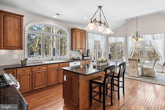 19 BIG LOOK TRL, Medford, NJ 08055