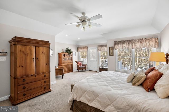 19 BIG LOOK TRL, Medford, NJ 08055