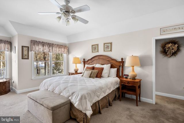 19 BIG LOOK TRL, Medford, NJ 08055