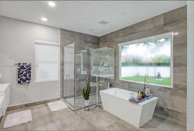 11390 SW 30th Street, Miami, FL 33165