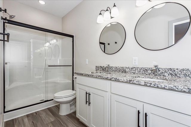 2135 E Cedar Tree St, Park City, KS 67219