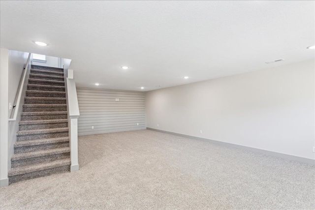 2135 E Cedar Tree St, Park City, KS 67219