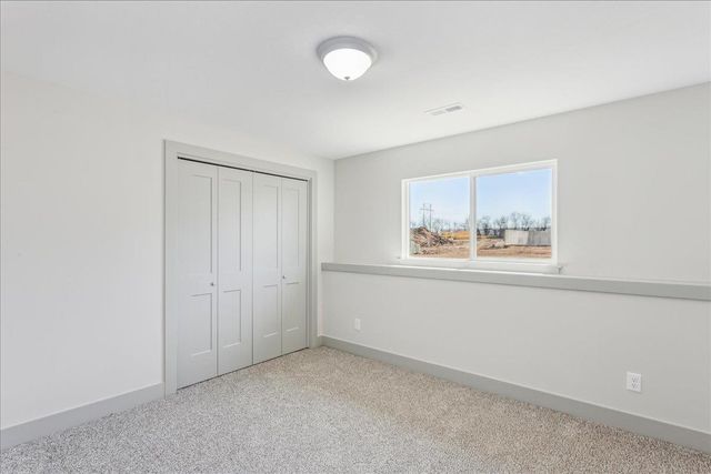 2135 E Cedar Tree St, Park City, KS 67219