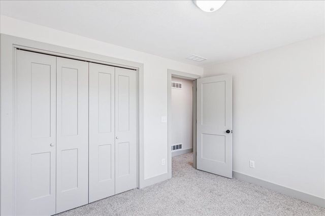 2135 E Cedar Tree St, Park City, KS 67219