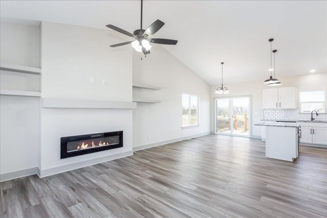 2135 E Cedar Tree St, Park City, KS 67219