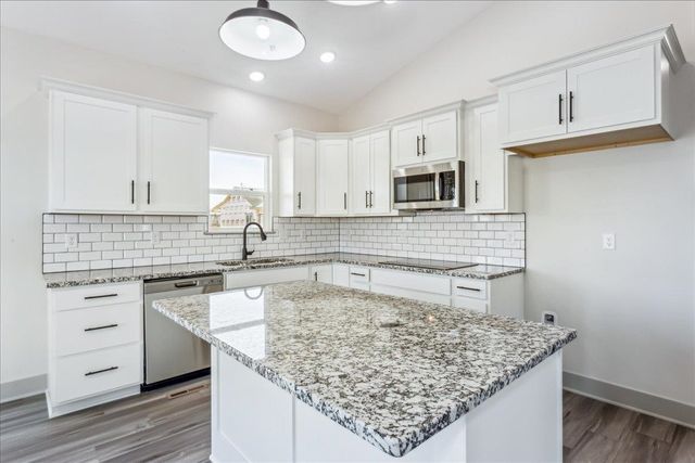 2135 E Cedar Tree St, Park City, KS 67219