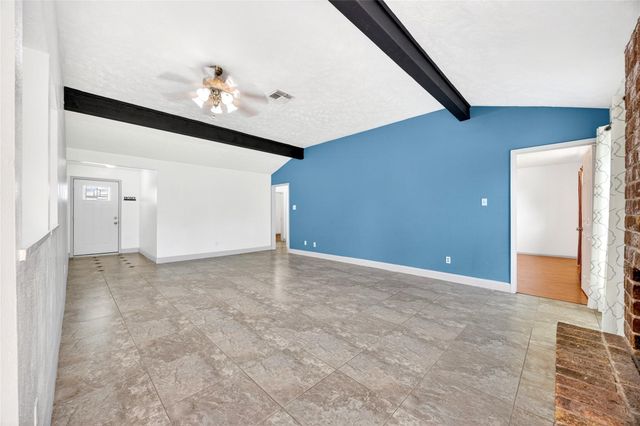 3031 Shawnee Drive, Sugar Land, TX 77479