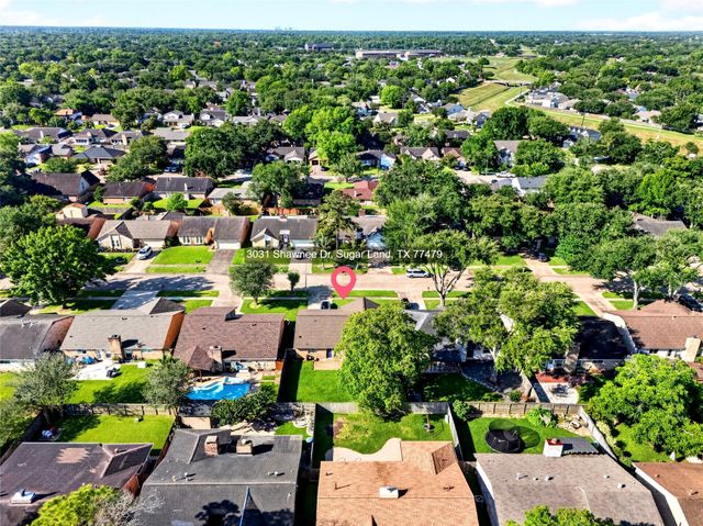 3031 Shawnee Drive, Sugar Land, TX 77479