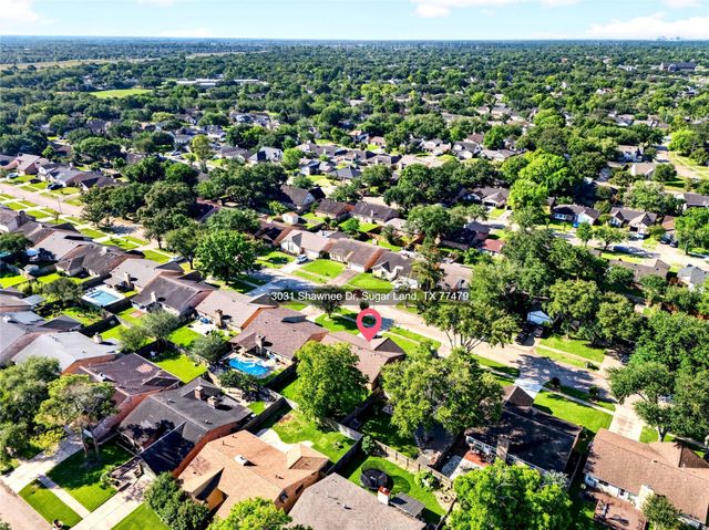 3031 Shawnee Drive, Sugar Land, TX 77479
