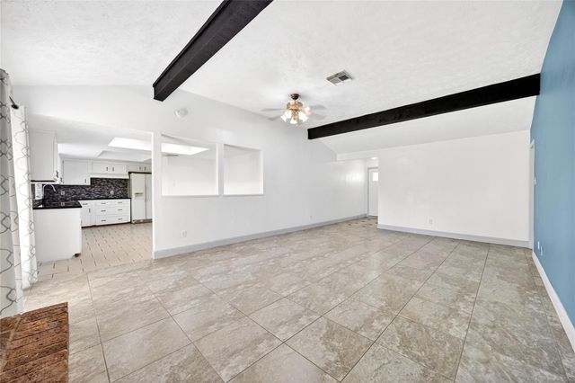 3031 Shawnee Drive, Sugar Land, TX 77479