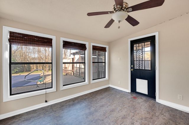 3120 Lafayette Street, Corsicana, TX 75110