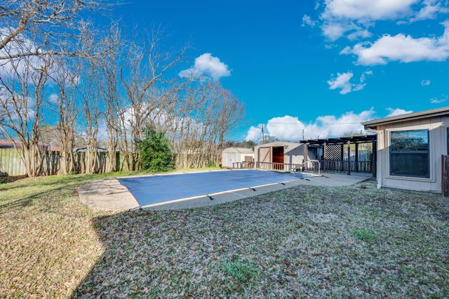 3120 Lafayette Street, Corsicana, TX 75110