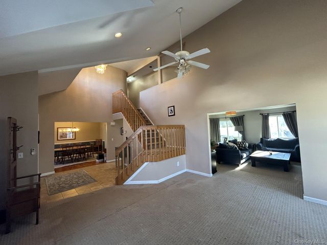 2 Daylilly Court, Middle Island, NY 11953