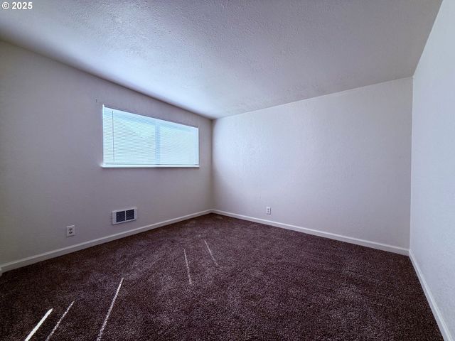 63757 HARRIET Rd, Coos Bay, OR 97420