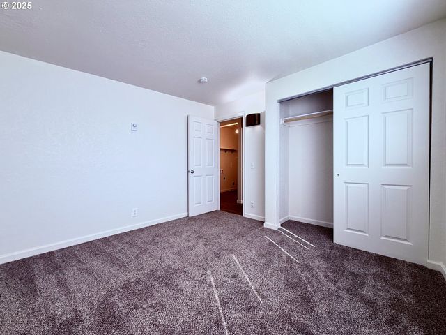 63757 HARRIET Rd, Coos Bay, OR 97420