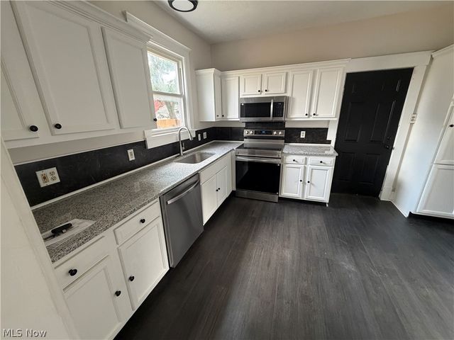 1225 Shorb Avenue NW, Canton, OH 44703